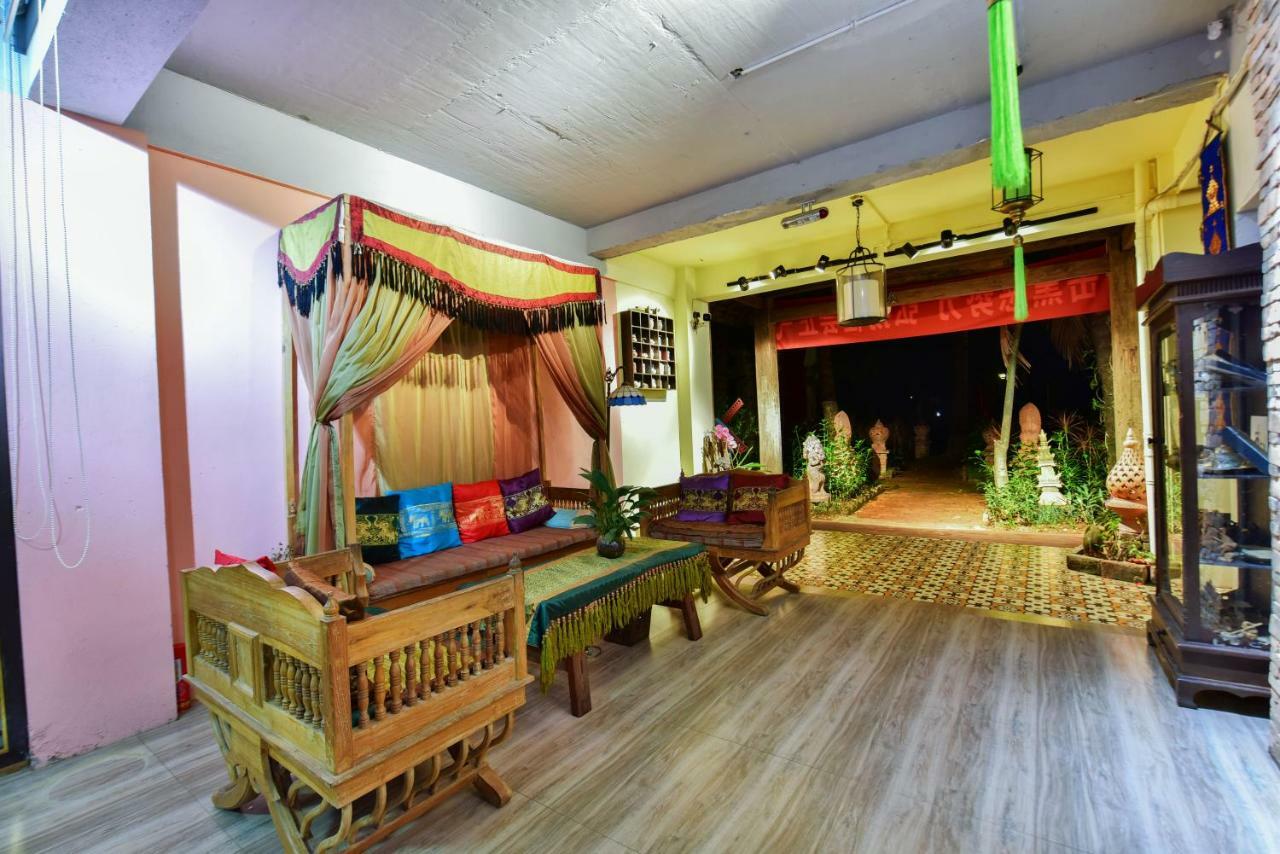 Xishuangbanna Elephant Home Guesthouse جينغهونغ المظهر الخارجي الصورة