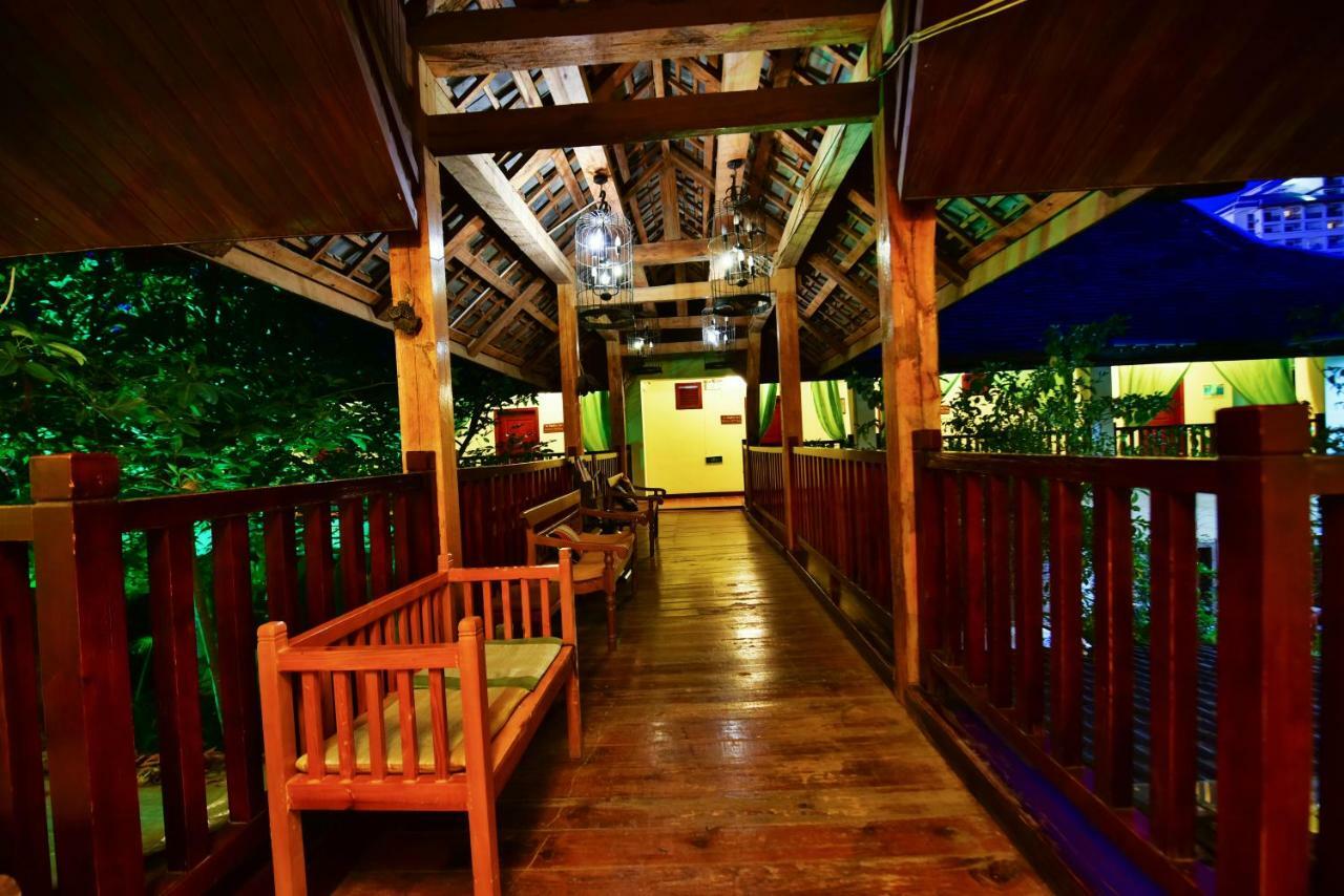 Xishuangbanna Elephant Home Guesthouse جينغهونغ المظهر الخارجي الصورة